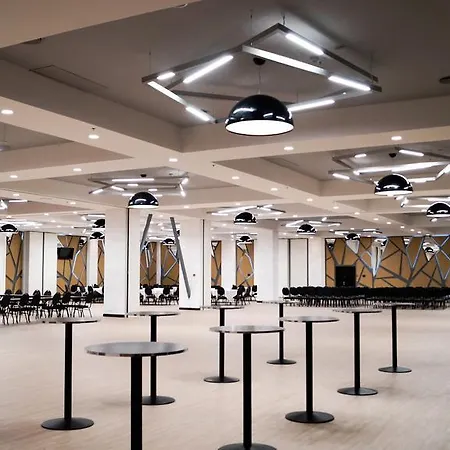 Mercure Congress 4*